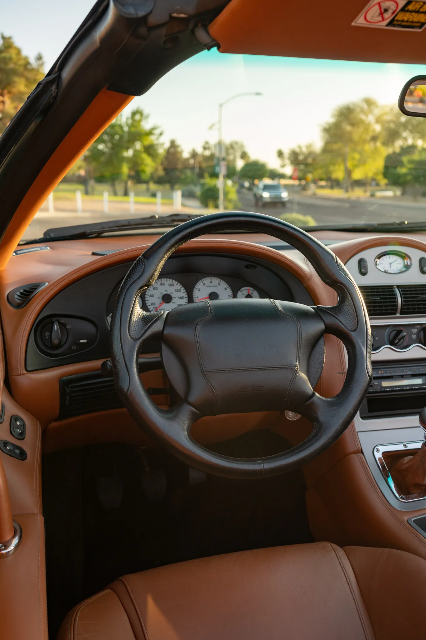 2000_qvale_mangusta_7r302095-72762
