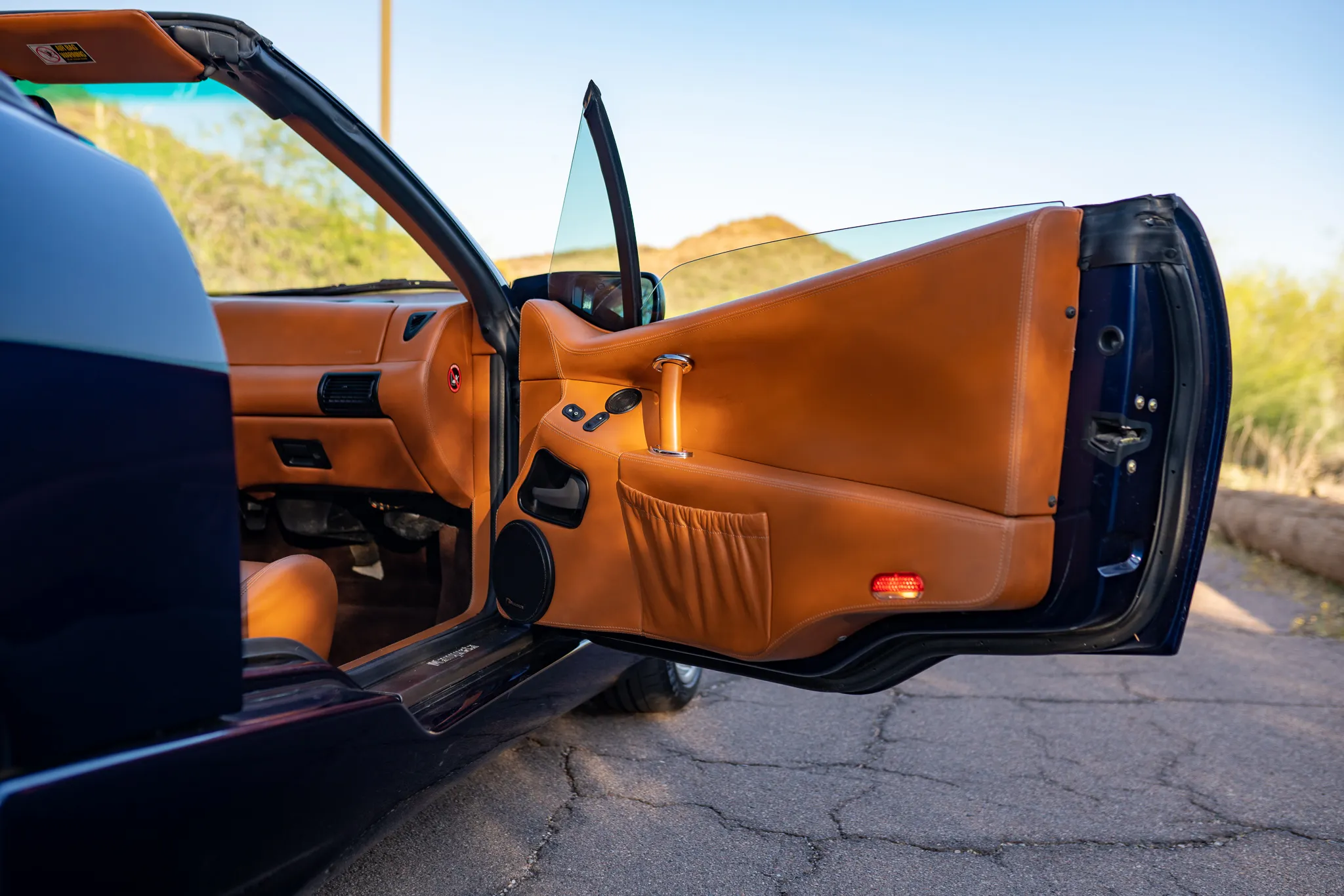 2000_qvale_mangusta_7r302692-73235