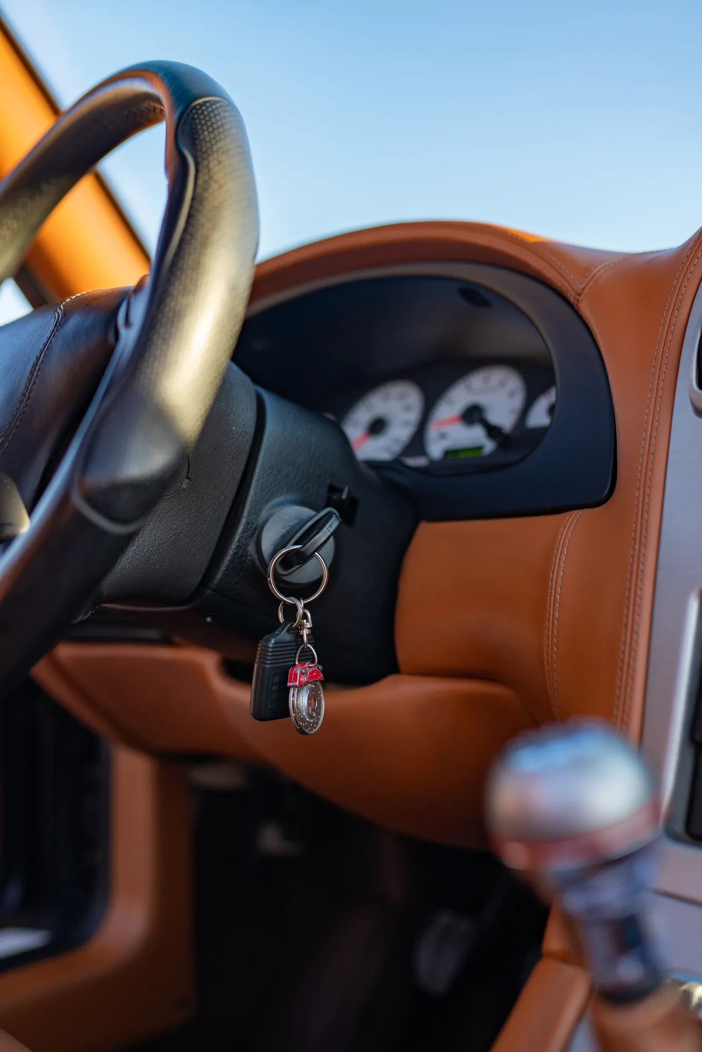 2000_qvale_mangusta_7r302785-73172