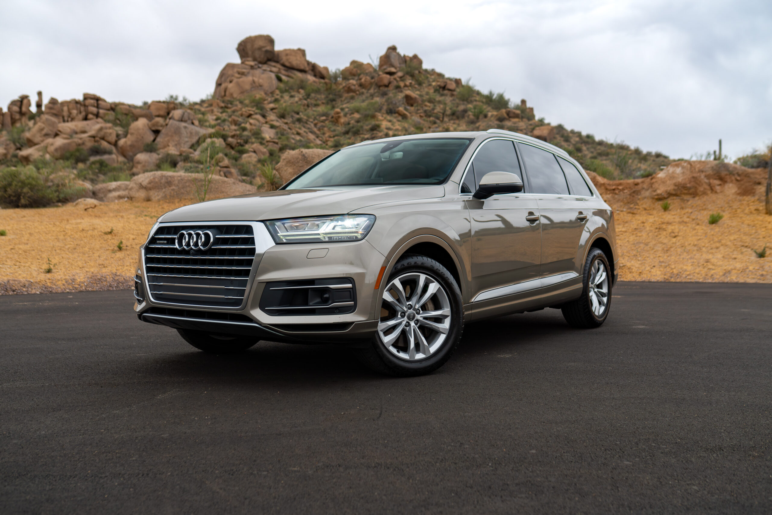 Q7-Cover-Shot