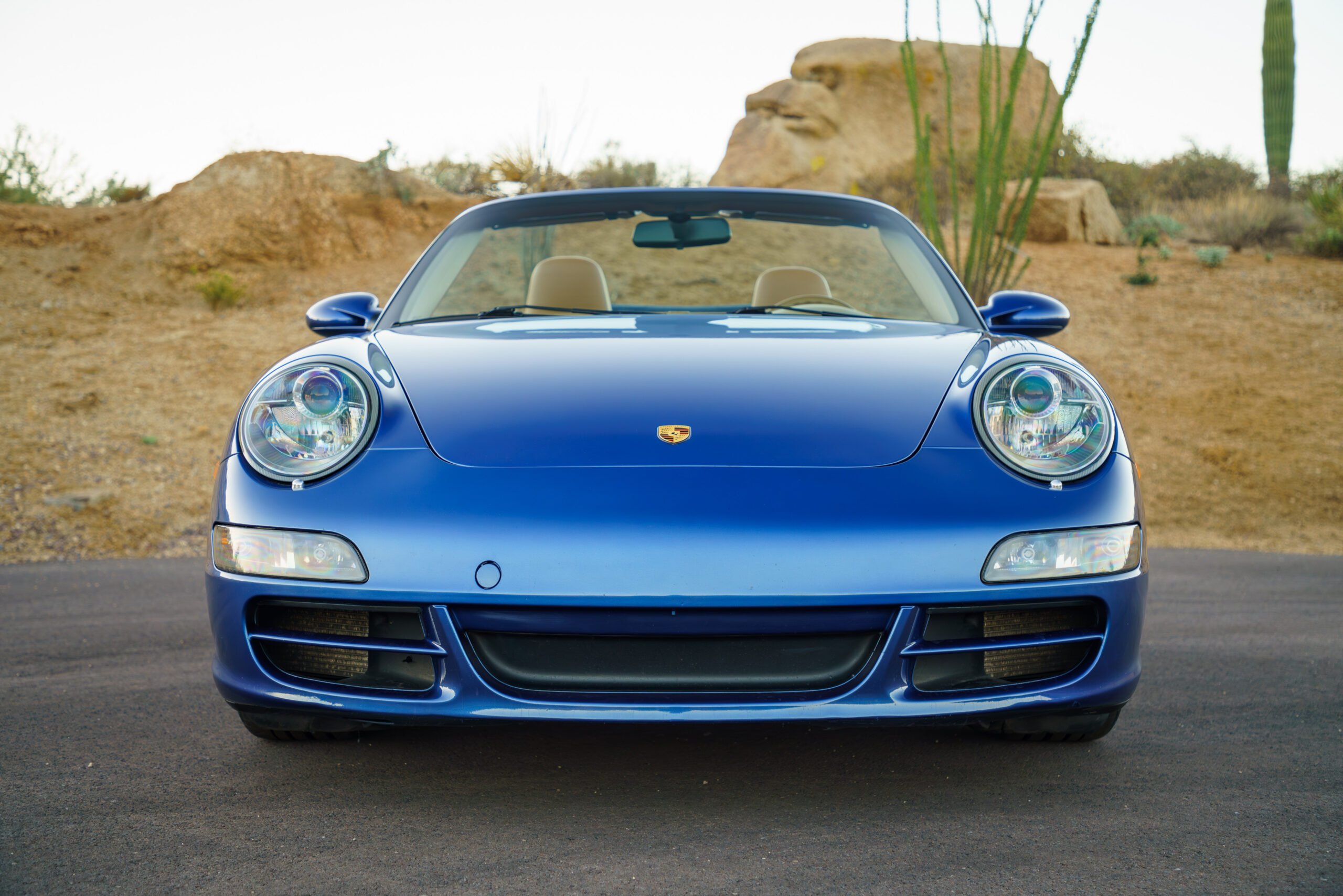 bdcc-blue-997-cab-038