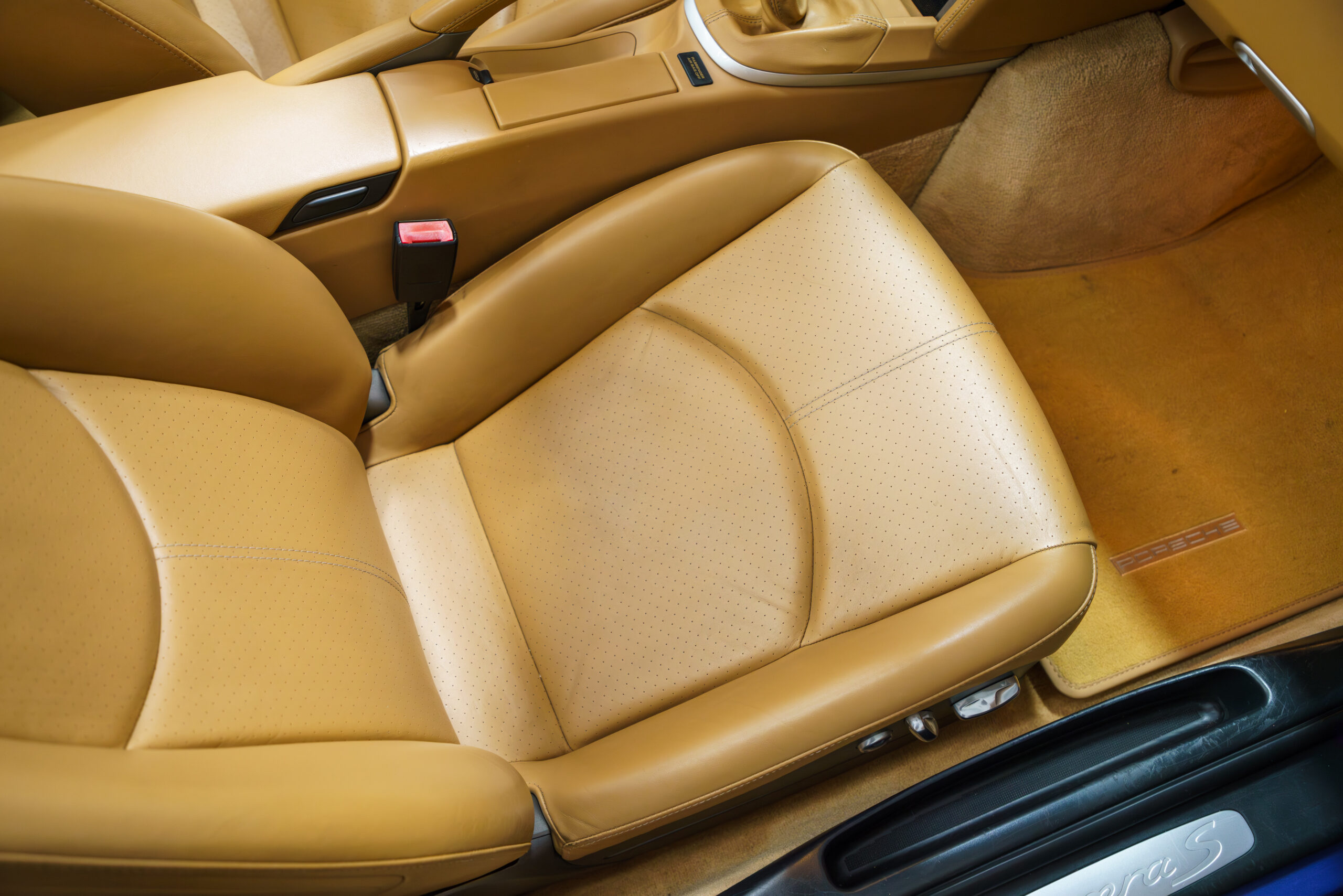 bdcc-blue-997-cab-107