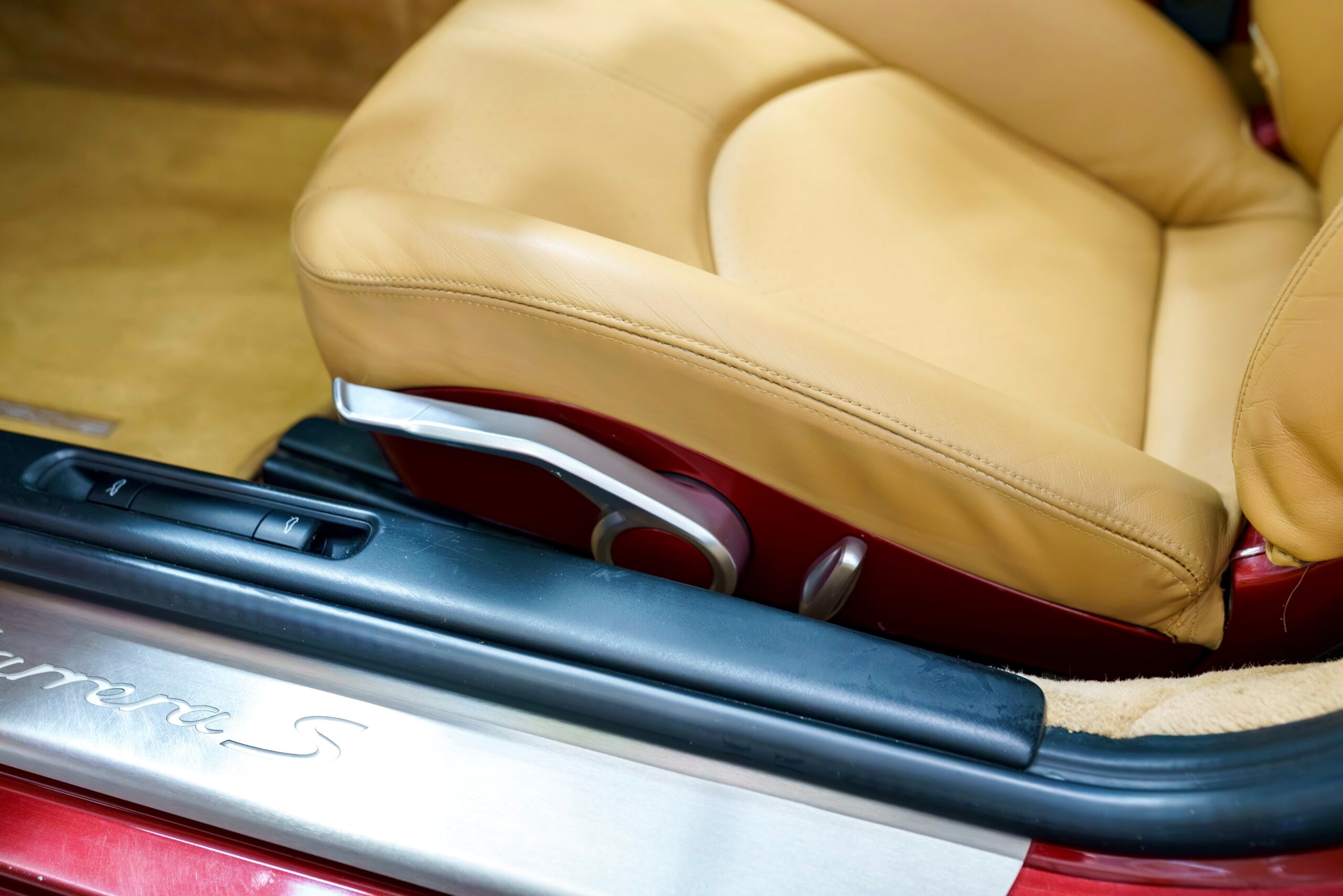 bdcc-red-997-coupe-62