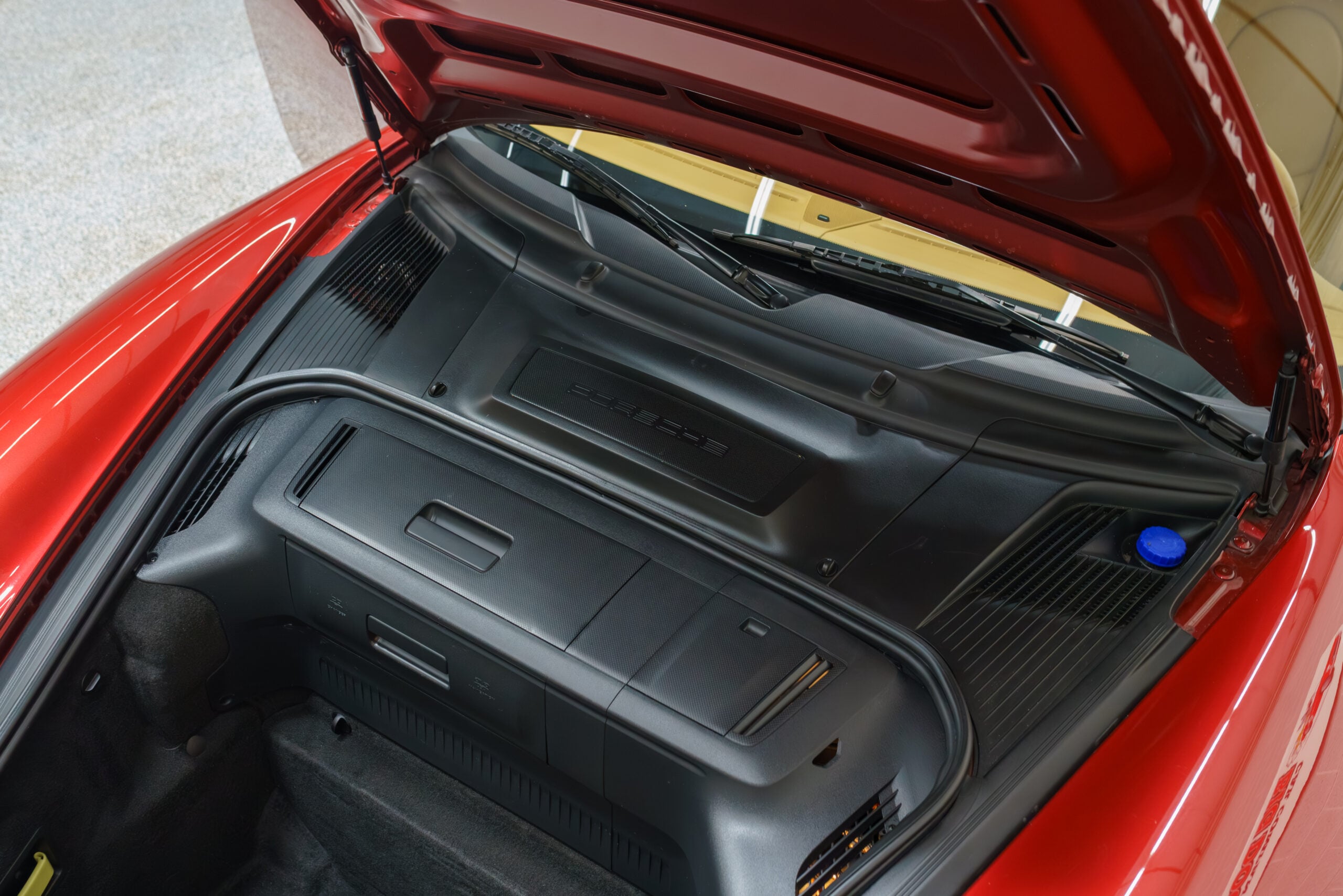 bdcc-red-997-coupe-73